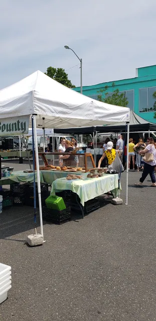 Summit Farmers Market