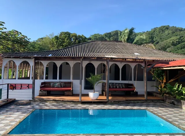 La Veranda Hotel & Restaurant