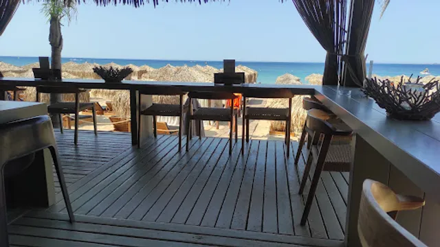 Costa Costa Beach Bar