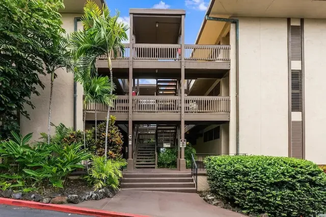 Kona Mansions Condominiums
