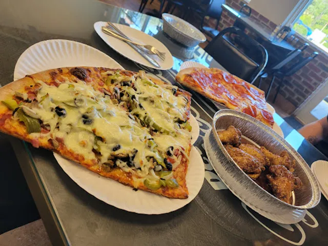 Pete's Supreme Pizza & Wings