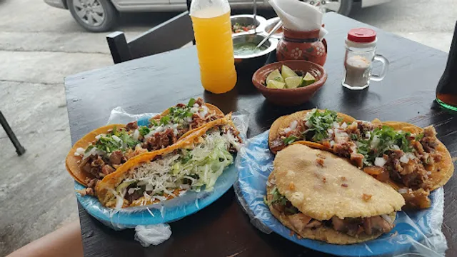 CARNITAS "Los Cortés"