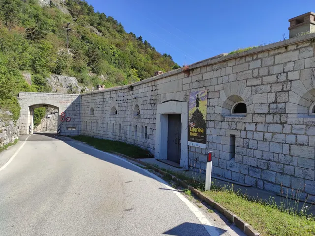 Forte di Civezzano - Tagliata Stradale Superiore