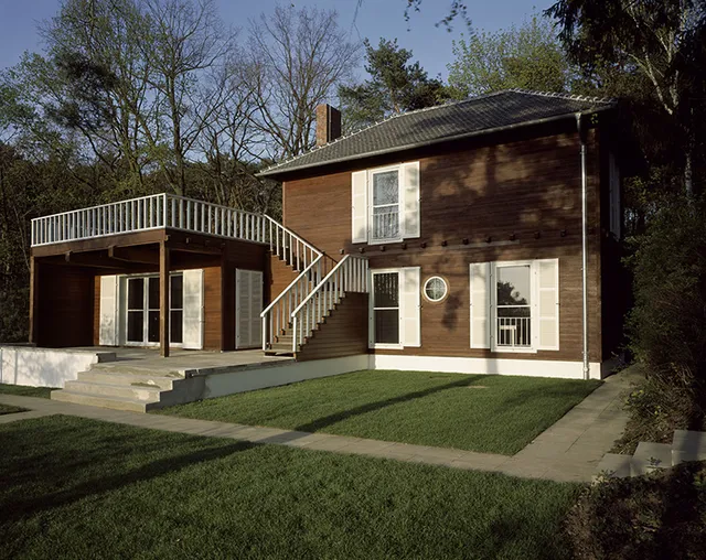 The Einstein Summerhouse