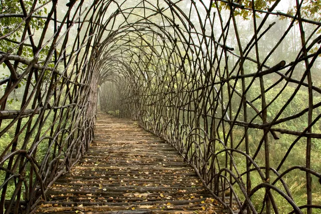 Ponte San Vigilio di Giuliano Mauri