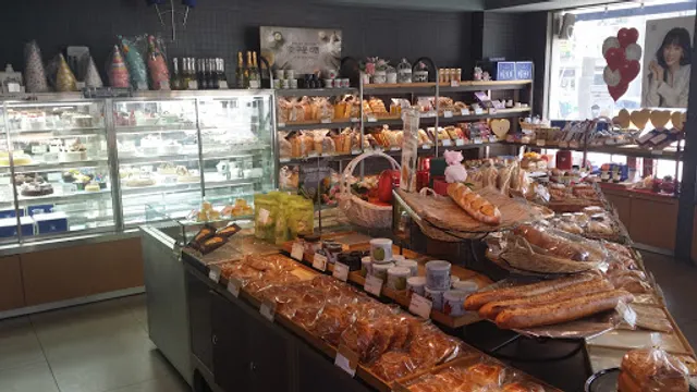 파리바게뜨 수원매탄공원점