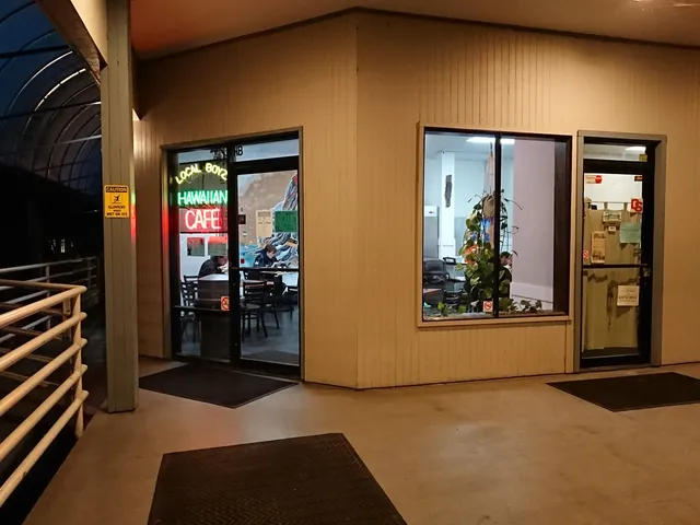 Local Boyz Hawaiian Cafe