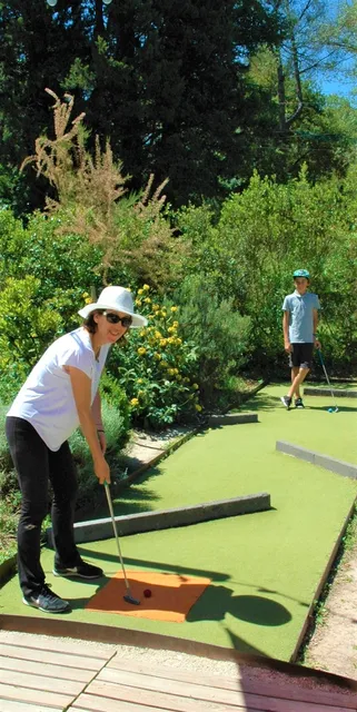 MINI GARDEN GOLF de provence