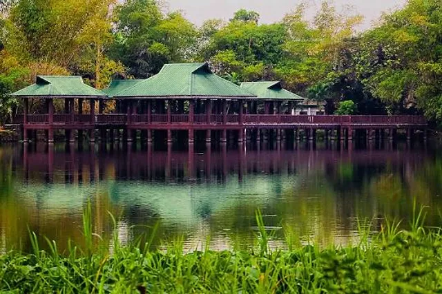 Ninoy Aquino Parks and Wildlife Center