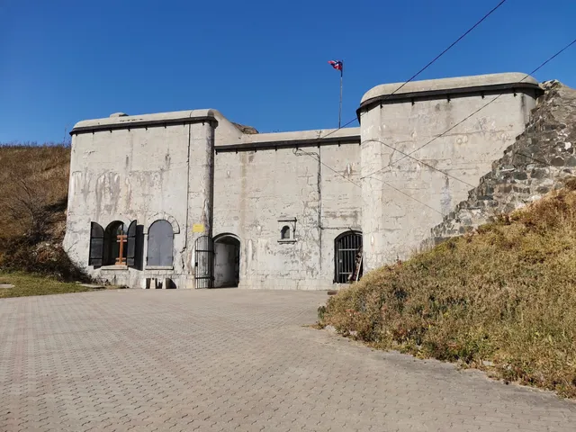 Fort № 7