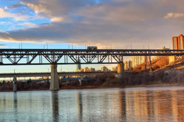 High Level Bridge Streetcar