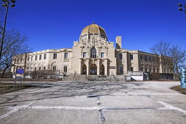 Garfield Park Field House