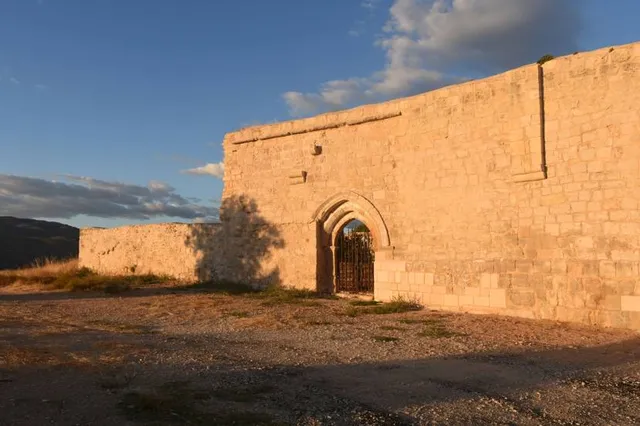 Monestir de Santa Maria de Roses