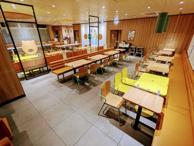 McDonald's Takatsuji shop