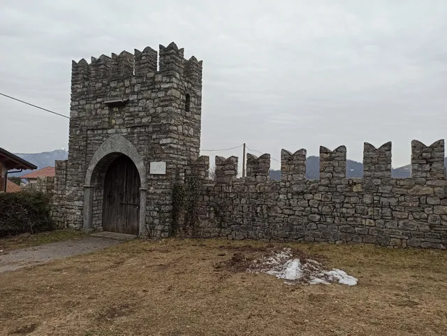 Castello di Sormano