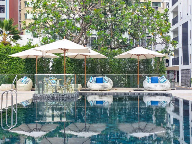 Floral Court Hotel & Residence Sukhumvit 13