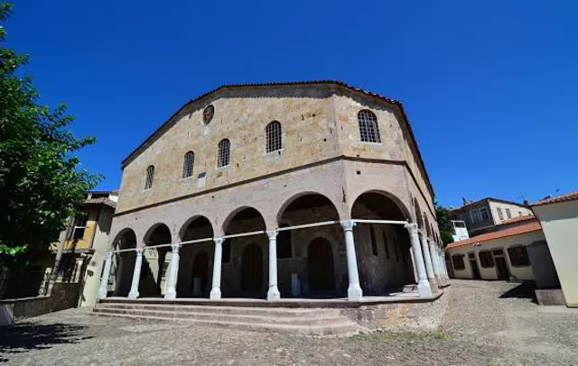 Taksiyarhis Memorial Museum