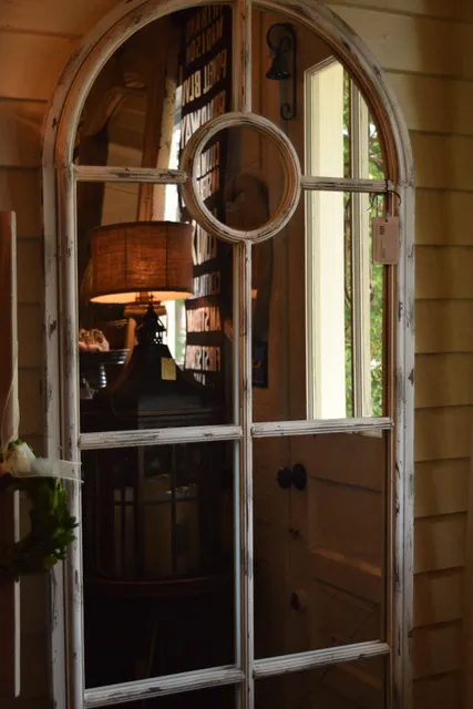 Capitol Park Antiques Interiors