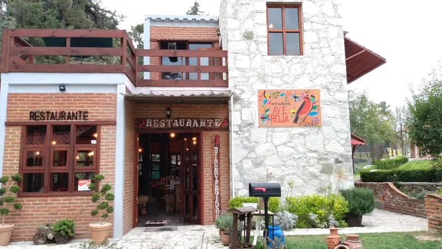 Restaurante "Ave Roja"