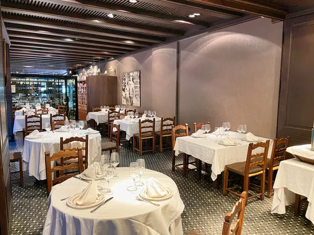 Restaurante La Pequeña Taberna