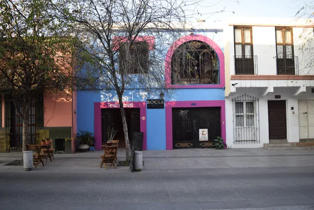 Colibrí, tienda artesanal (Antes la Luz del barrio)