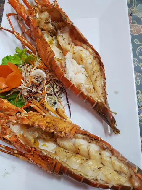 Tin Zeed Zad Seafood Restaurant