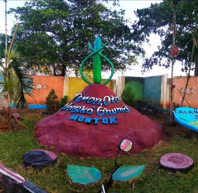 Wisata Pantai Talang Siring Pamekasan