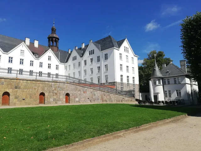 Fielmann AG Akademie Schloß Plön