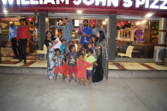 William John's Pizza