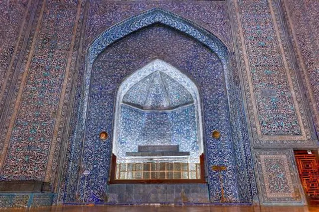 Pahlavan Mahmoud Mausoleum