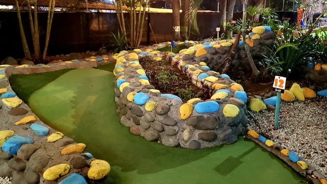 Jungle Safari Mini Golf