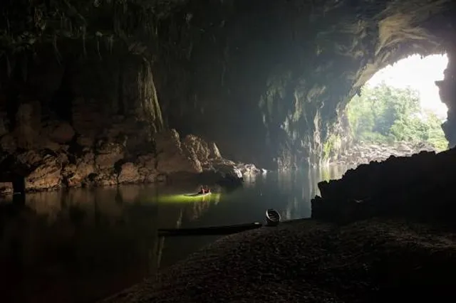 Xe Bang Fai Cave