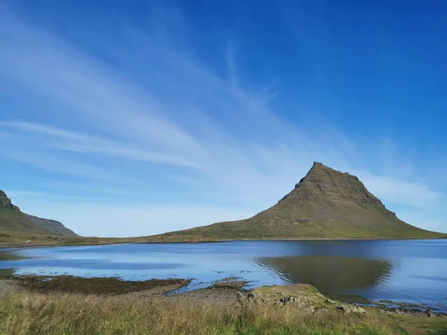 Kirkjufell Viewpoint