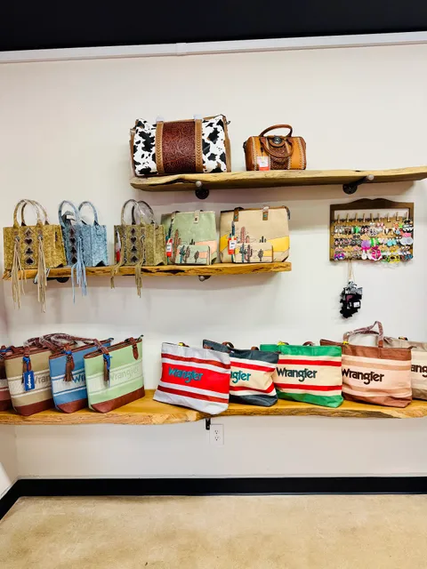 The Layer Lounge Salon & Spa