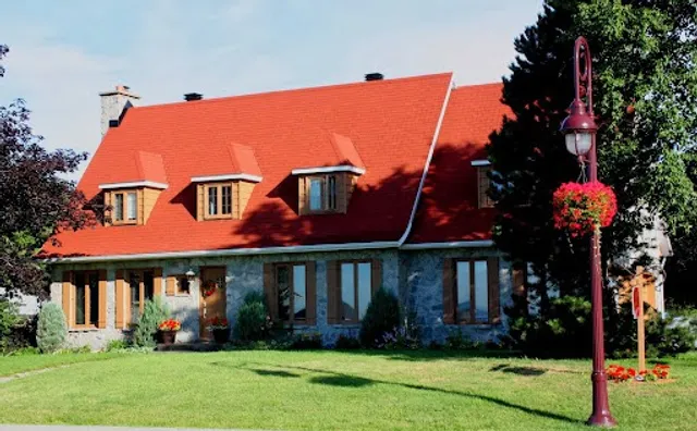 In the house of the Fall