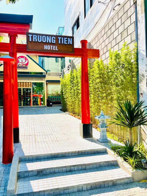 Trường Tiền Hotel