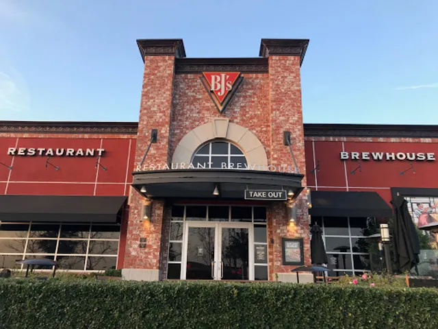 BJ's Restaurant & Brewhouse