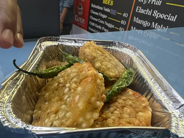Goli Vada Pav No.1