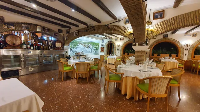 Restaurante Mesón La Cueva