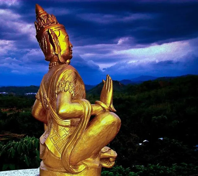Bandarban Golden Temple - Buddha Dhatu Jadi