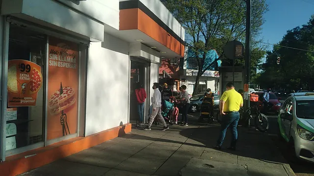 Little Caesars Pizza