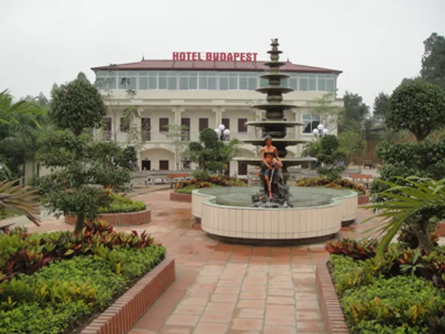 Khách sạn sinh thái Budapest