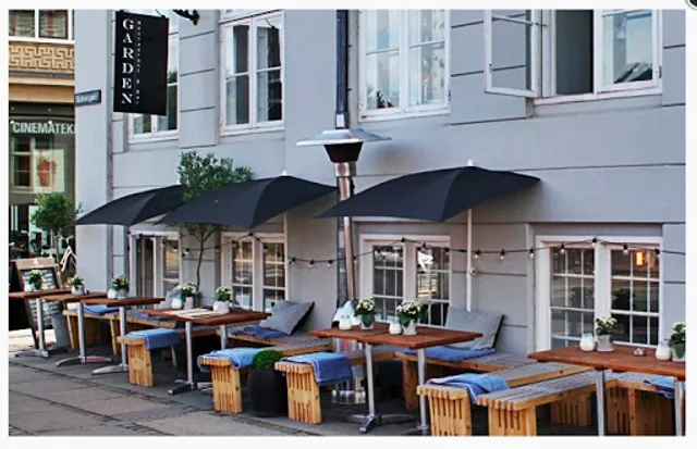 Garden Restaurant & Vinbar