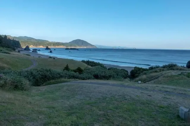 Battle Rock Wayside Park