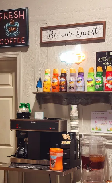 Sweetpea and The Rooster Antiques and More