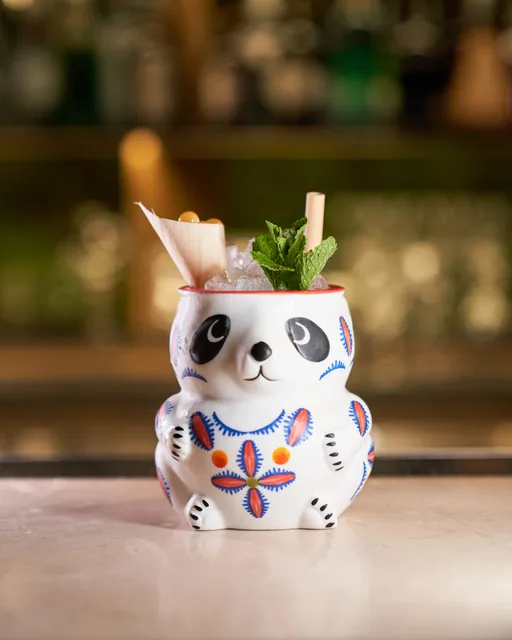 Santa Cocktail Club - Villa Cora