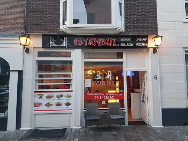 Istanbul grillroom shoarma