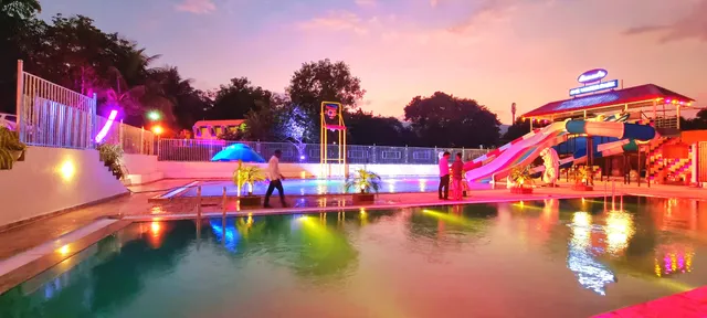 Janoo's The Water Park