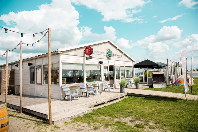 Sweet Sea beach pavilion