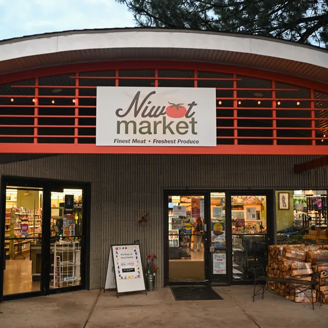 Niwot Market